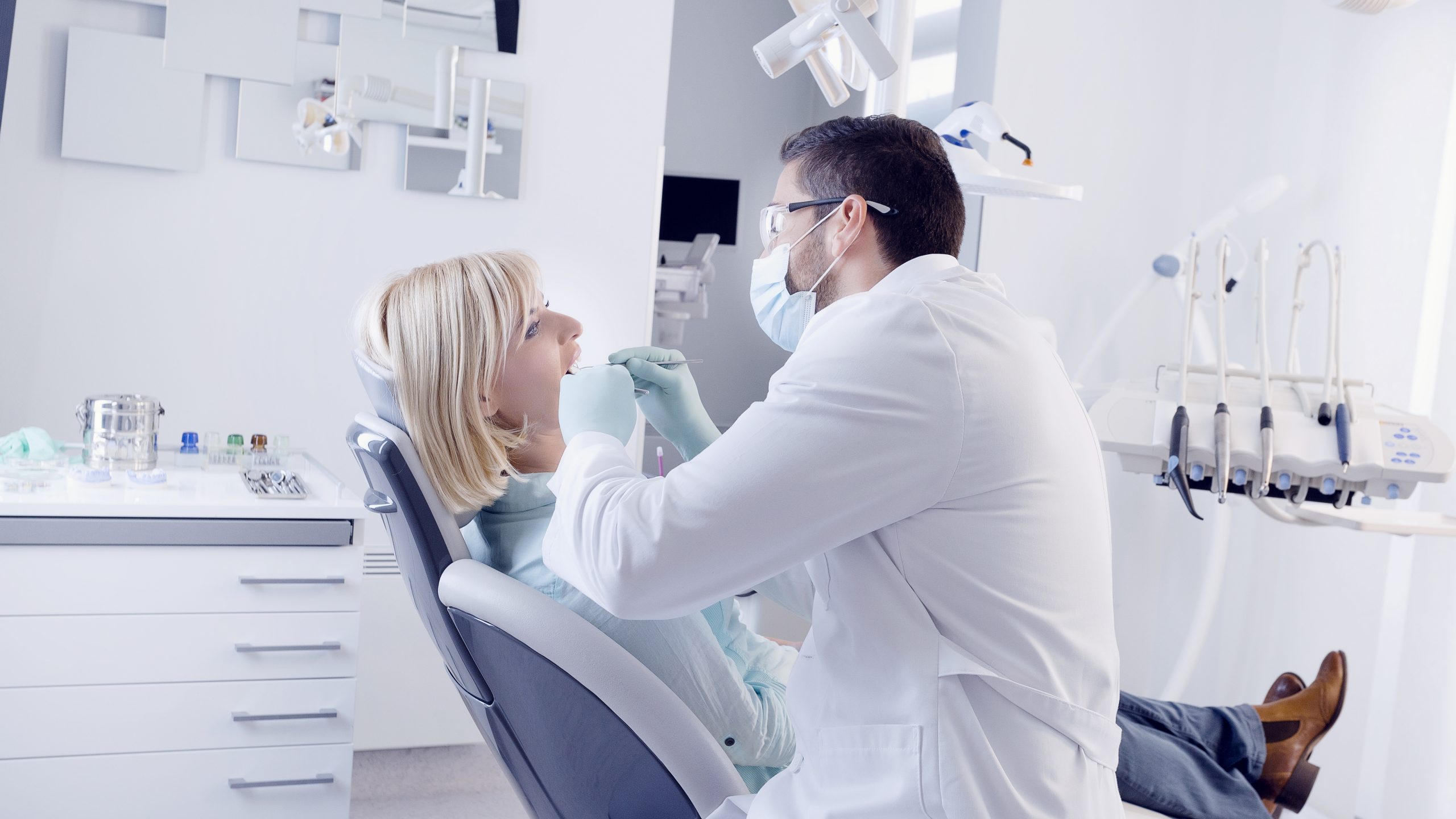Dentist in Garden City, NY